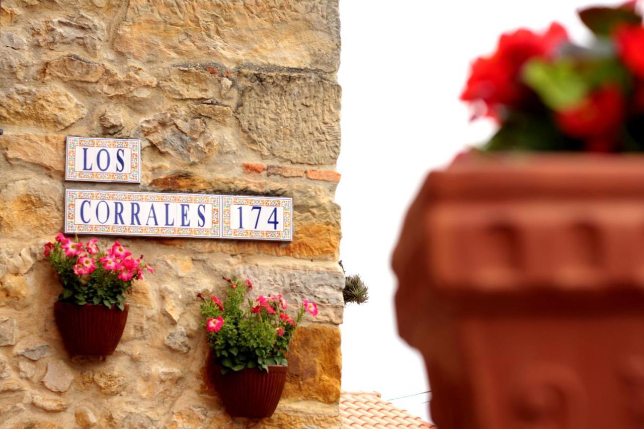 Apartamentos El Cruce De Moraton Cóbreces Dış mekan fotoğraf