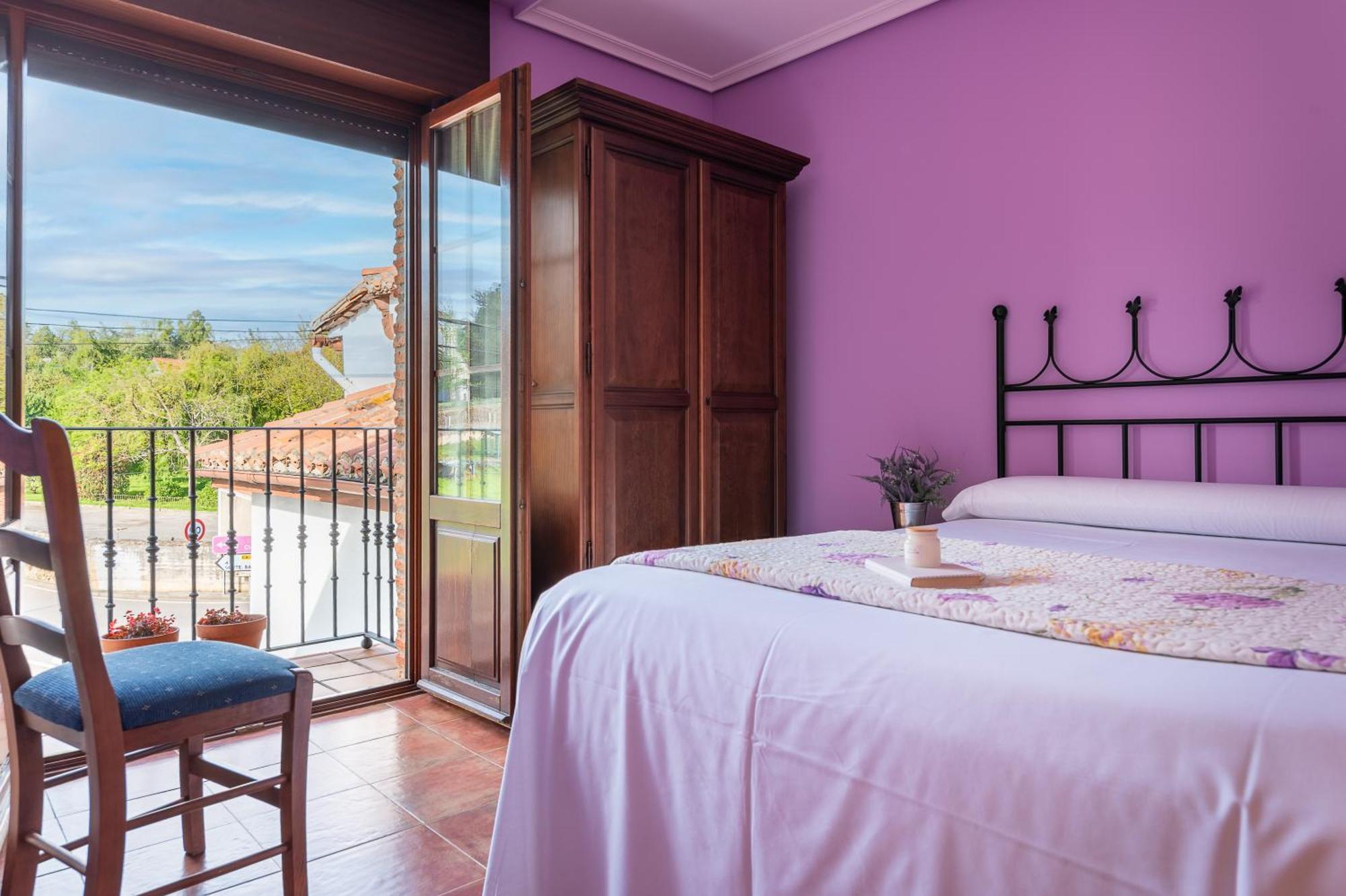 Apartamentos El Cruce De Moraton Cóbreces Dış mekan fotoğraf
